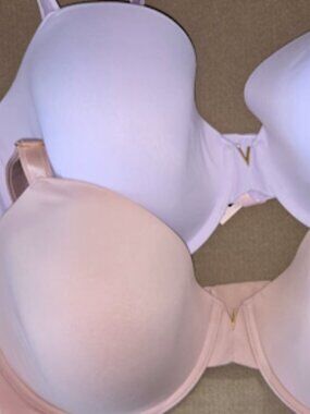 Two brand new, Victoria Secret love cloud bra's, size 42 DDD